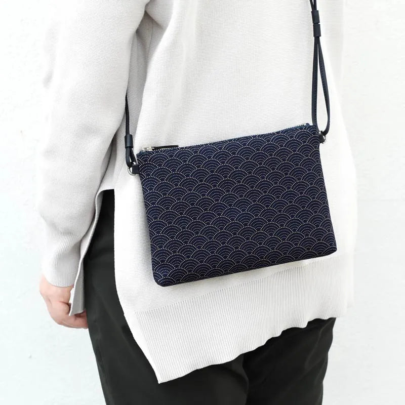 5030 Shoulder Bag