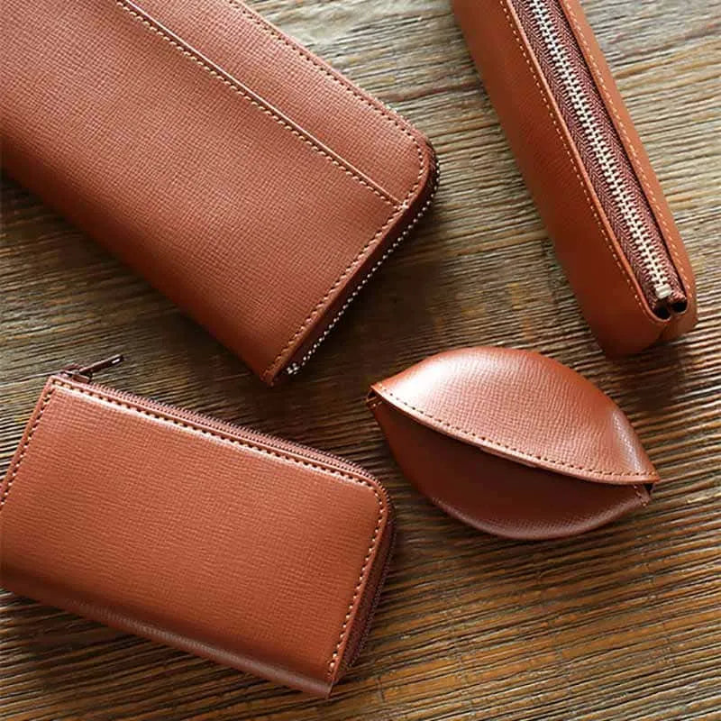 Randoseru leather goods series Compact wallet